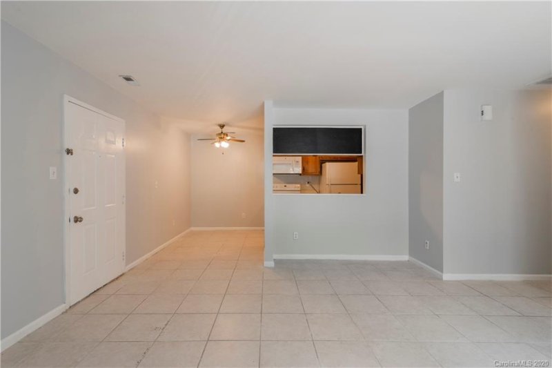 Property image 5 at 9629 Vinca Circle, Charlotte, NC 28213