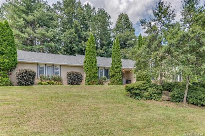 Property image 4 at 106 Dawn Valley Drive, Hendersonville, NC 28792