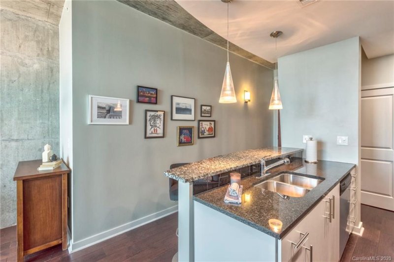 Property image 5 at 210 Church Street, Charlotte, NC 28202