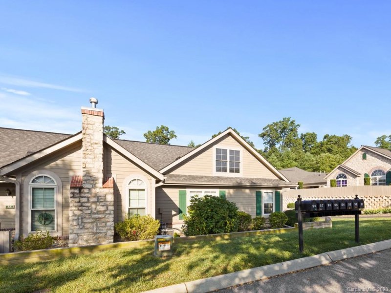 Property image 3 at 51 Outlook Circle, Swannanoa, NC 28778