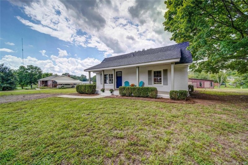 Property image 2 at 754 Rubens Road, Concord, NC 28027