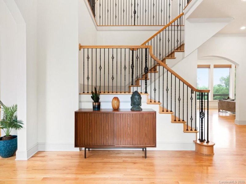 Property image 3 at 56 Chimney Crest Drive, Asheville, NC 28806