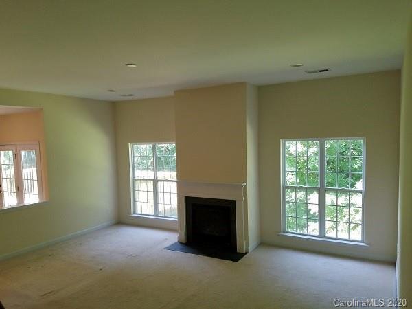 Property image 5 at 418 Sheltered Cove Court, Fort Mill, SC 29708