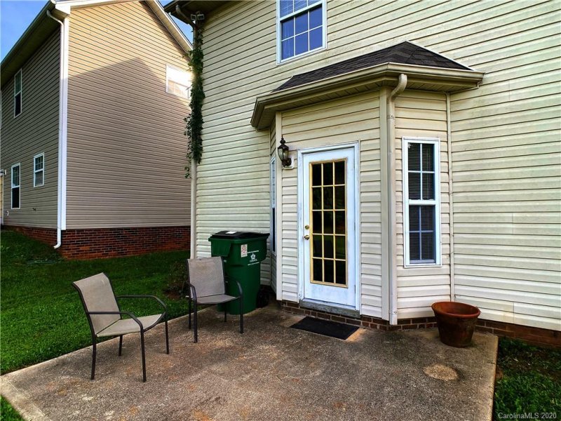 Property image 4 at 6503 Mallard Park Drive, Charlotte, NC 28269