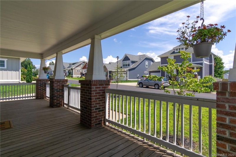 Property image 3 at 27 Hyde Park Place, Arden, NC 28704