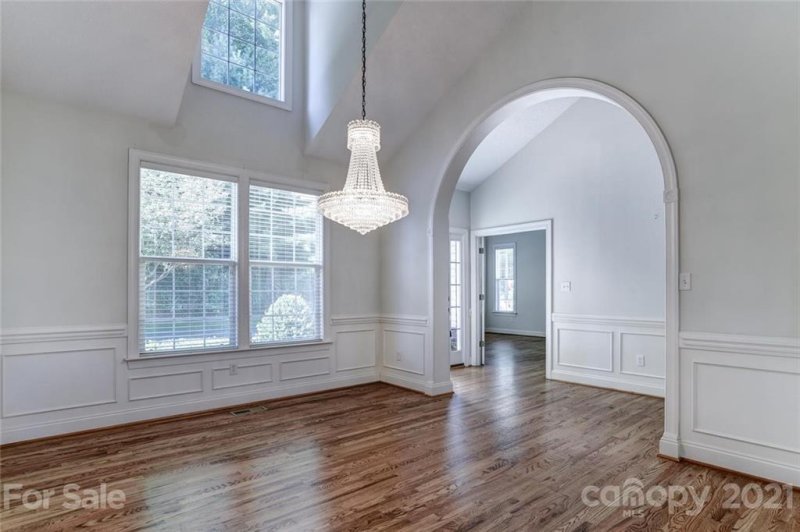 Property image 5 at 123 Trumpet Lane, Asheville, NC 28803