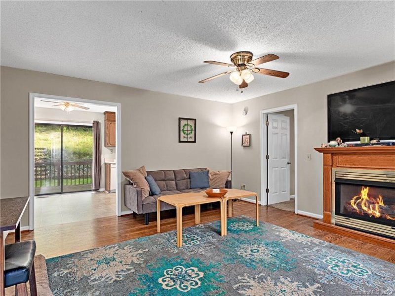 Property image 5 at 510 Hunters Ridge Drive, Mills River, NC 28759