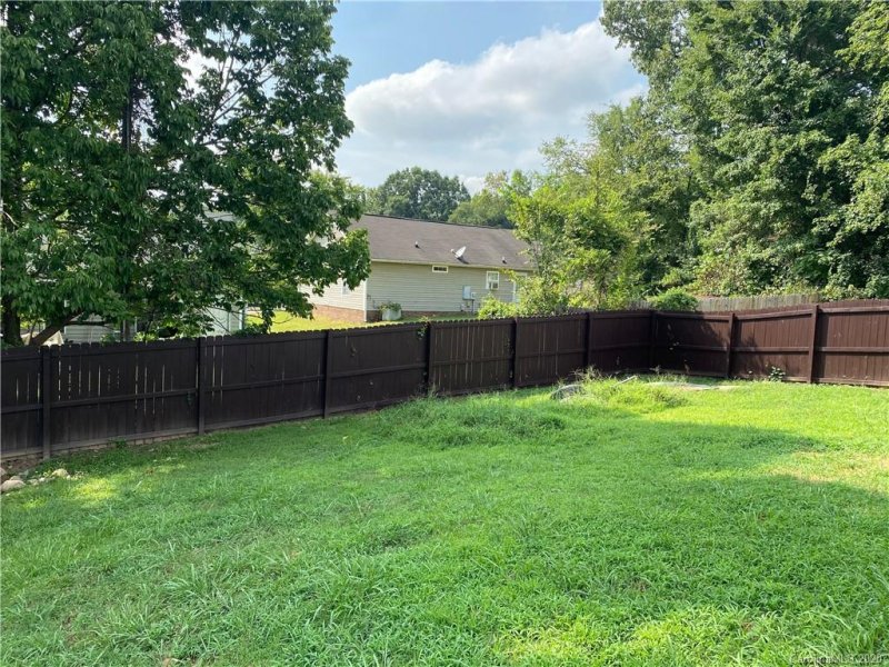 Property image 5 at 1216 Eagle Ridge Drive, Charlotte, NC 28214