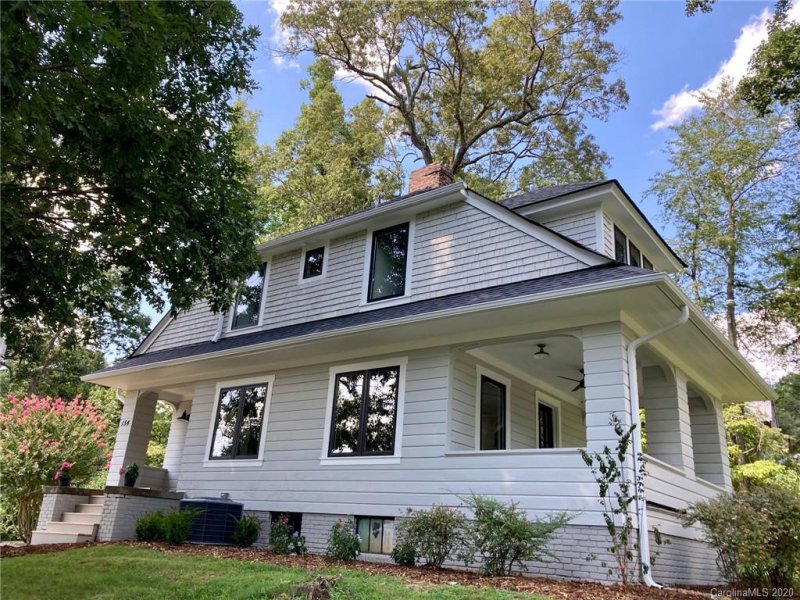 Property image 3 at 154 Tacoma Circle, Asheville, NC 28801