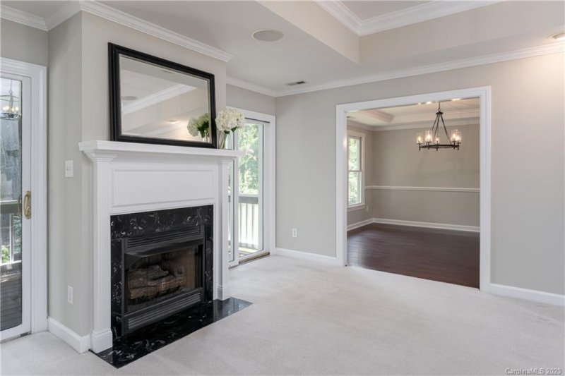 Property image 3 at 26 Creekside Way, Asheville, NC 28804