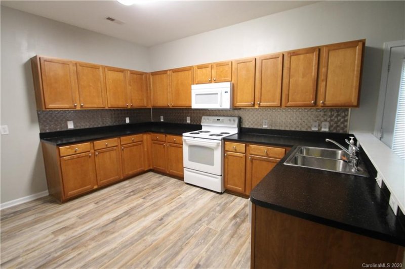 Property image 5 at 3971 Parkers Ferry Drive, Fort Mill, SC 29715