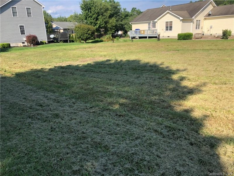 Property image 2 at 271 Springfield Meadow Drive, Etowah, NC 28729