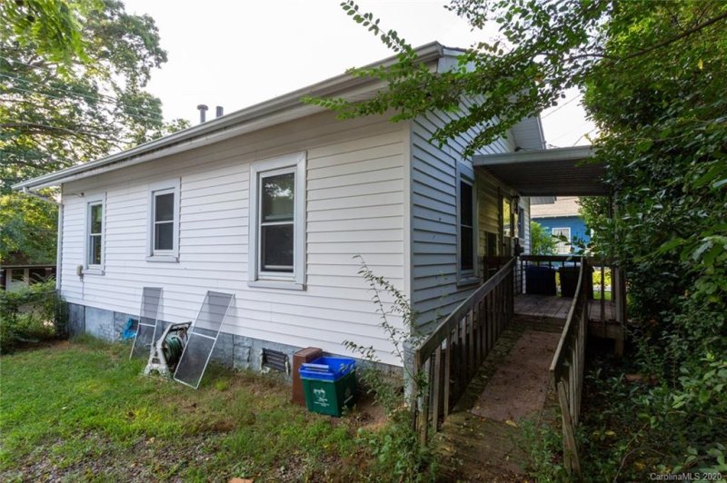 Property image 3 at 90 Fairfax Avenue, Asheville, NC 28806