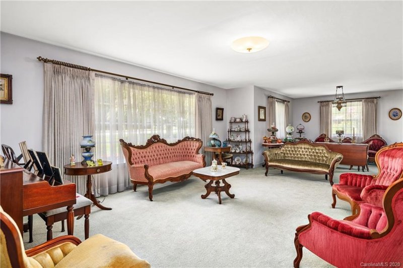 Property image 3 at 26 Mountain Terrace, Asheville, NC 28806