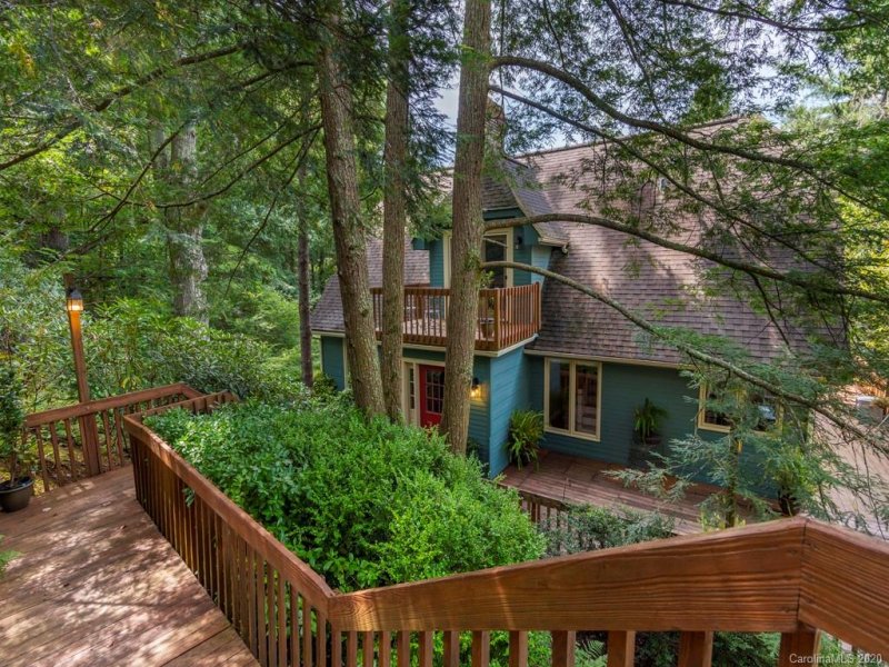 Property image 3 at 480 Chestnut Walk Drive, Waynesville, NC 28786