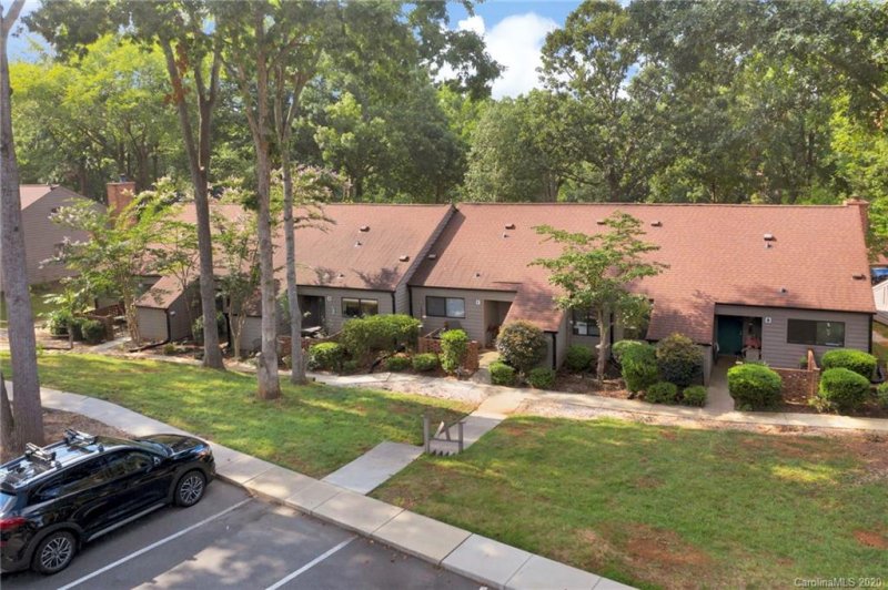 Property image 3 at 4148 Charlotte Highway, Lake Wylie, SC 29710