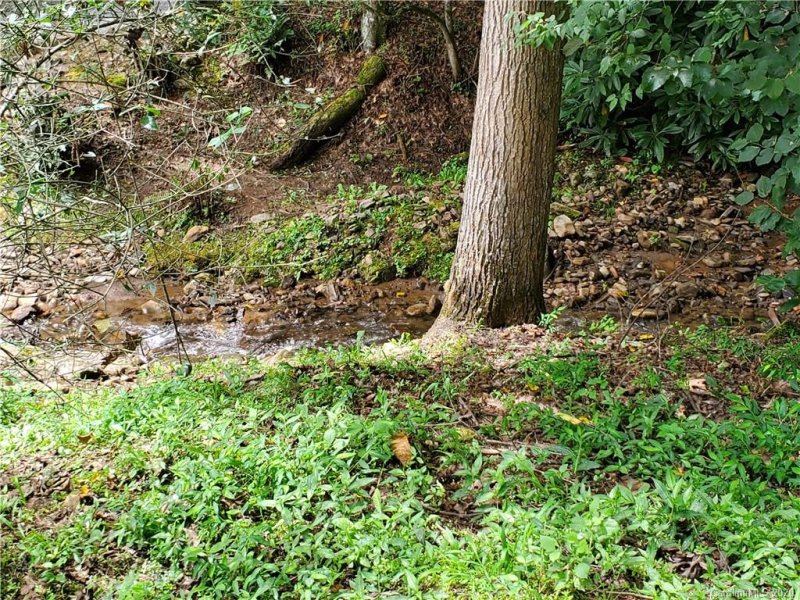 Property image 2 at 9 Red Leafe Trail, Sylva, NC 28779