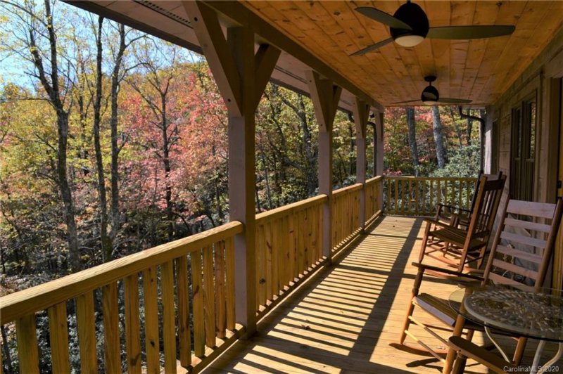 Property image 3 at 7753 Parks Mountain Drive, Newland, NC 28657