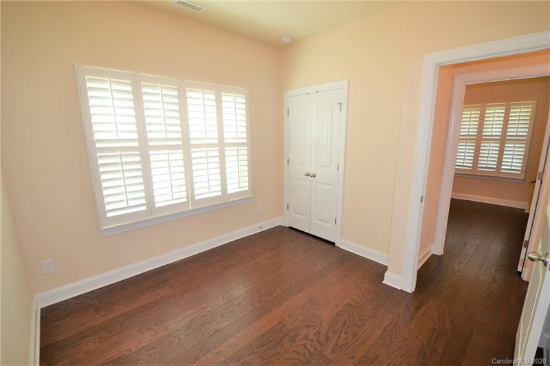 Property image 4 at 137 Aztec Circle, Mooresville, NC 28117