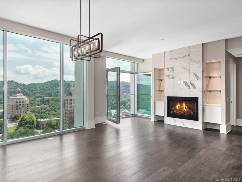 Property image 4 at 7 Patton Avenue, Asheville, NC 28801