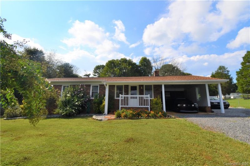 Property image 2 at 1070 Bexley Lane, Lincolnton, NC 28092