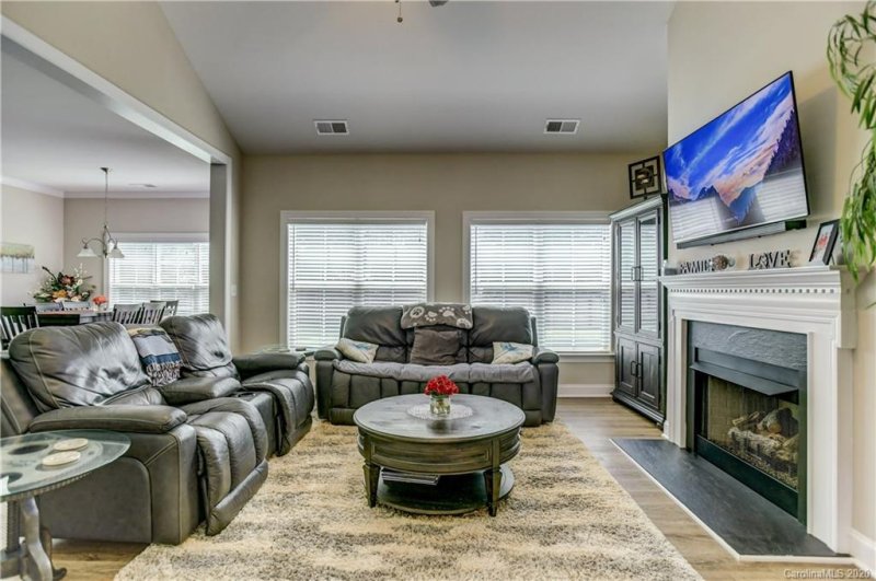 Property image 5 at 128 Coral Rutledge Drive, Mount Holly, NC 28120