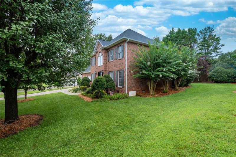 Property image 4 at 1511 35th Avenue, Hickory, NC 28601