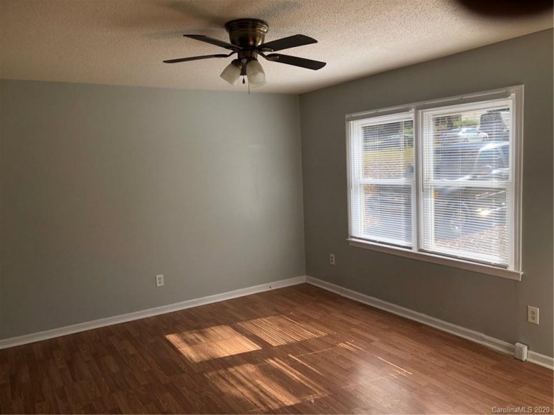 Property image 4 at 543 Belfast Drive, Gastonia, NC 28052