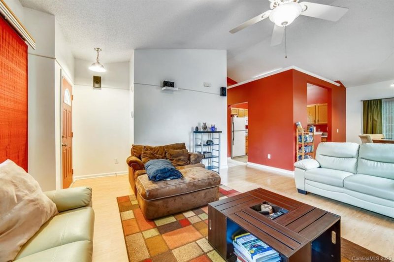 Property image 3 at 9522 Nettle Drive, Charlotte, NC 28216