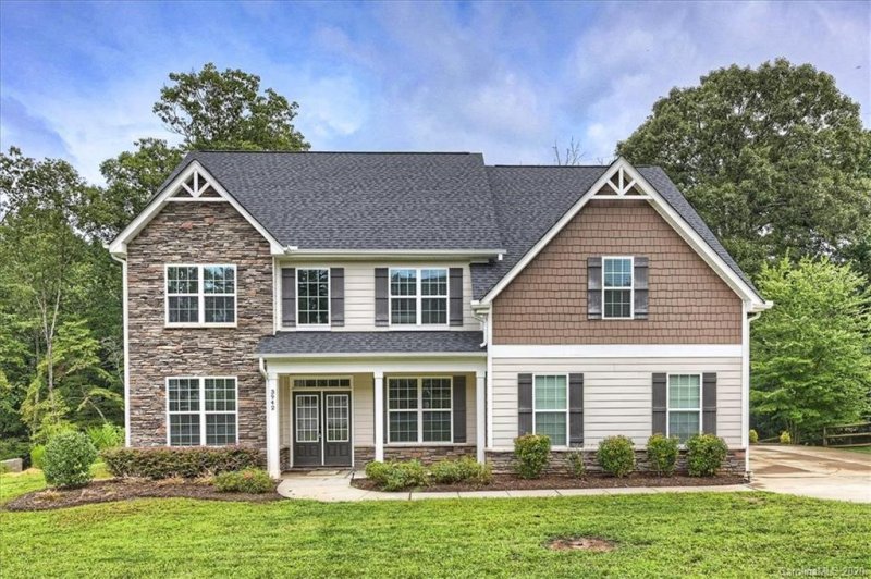 Property image 2 at 3942 Blue Dory Lane, Denver, NC 28037