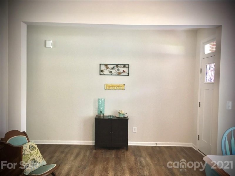 Property image 3 at 8302 Rego Street, Charlotte, NC 28216
