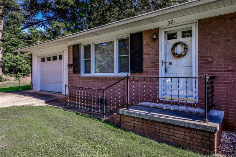 Property image 5 at 321 Walton Drive, Statesville, NC 28625