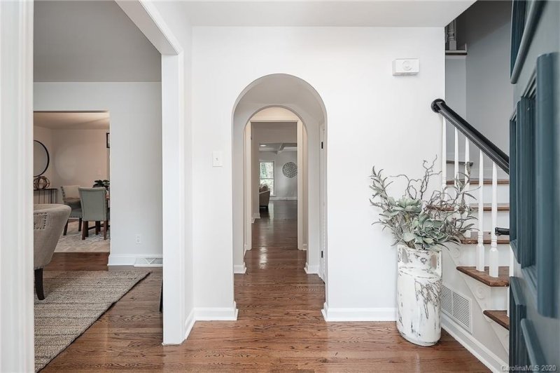 Property image 5 at 5735 Riviere Drive, Charlotte, NC 28211