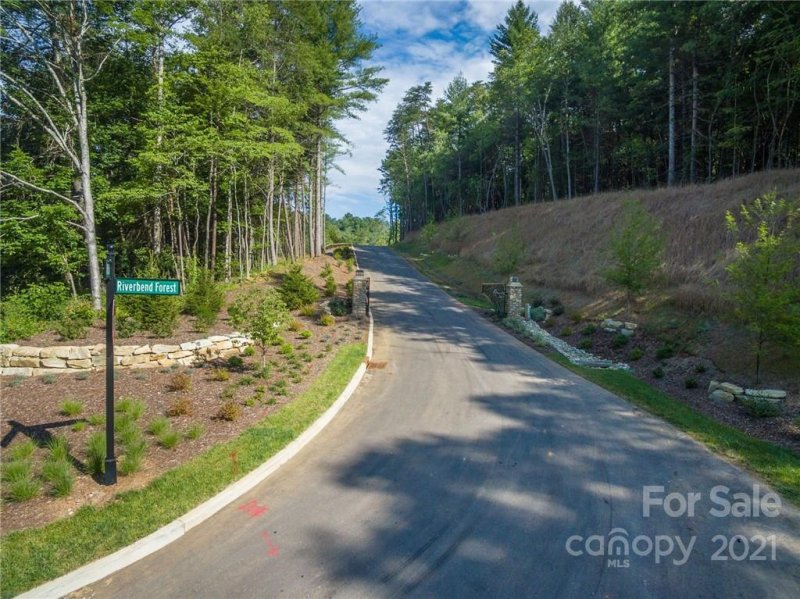 Property image 3 at 130 Riverbend Forest Drive, Asheville, NC 28805