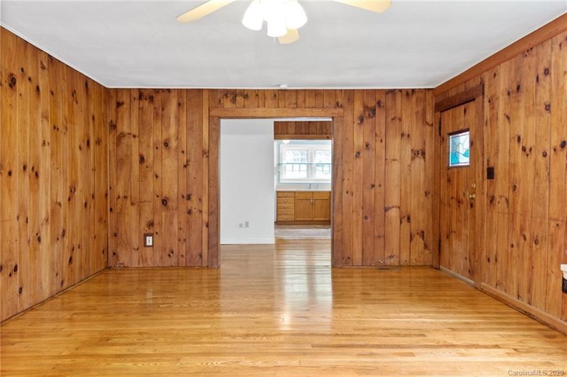 Property image 5 at 16 Mountain View Road, Asheville, NC 28805