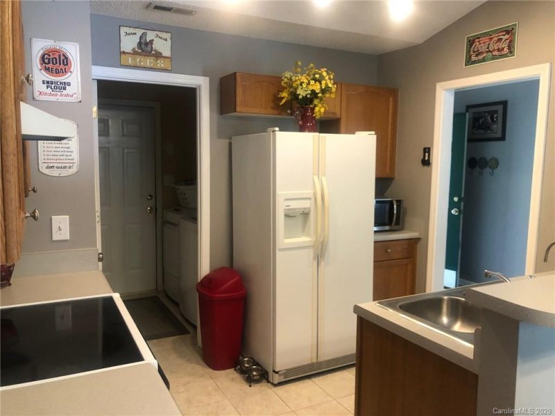 Property image 3 at 163 Rocky Knoll Court, Denver, NC 28037