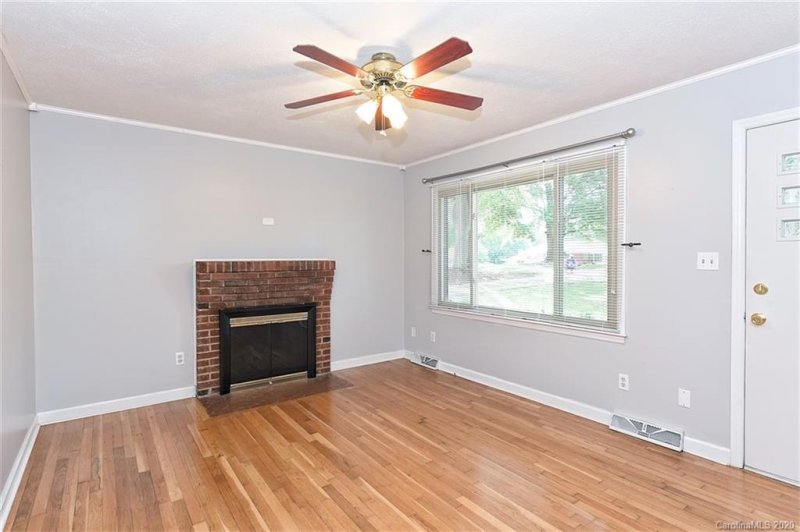 Property image 2 at 104 Peachtree Street, Belmont, NC 28012