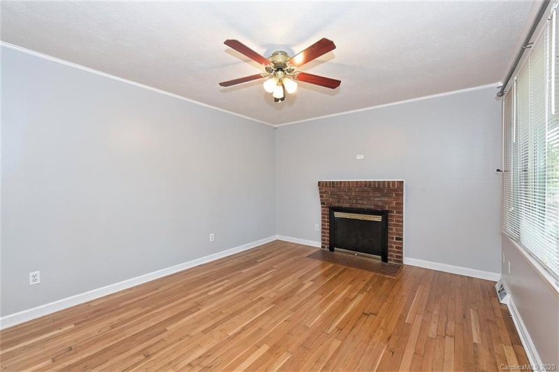 Property image 3 at 104 Peachtree Street, Belmont, NC 28012