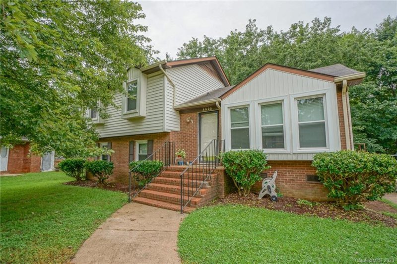 Property image 2 at 6600 Crab Orchard Court, Charlotte, NC 28212