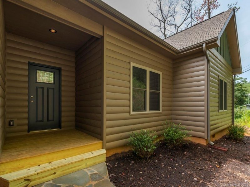 Property image 2 at 81 Hickory Drive, Waynesville, NC 28786