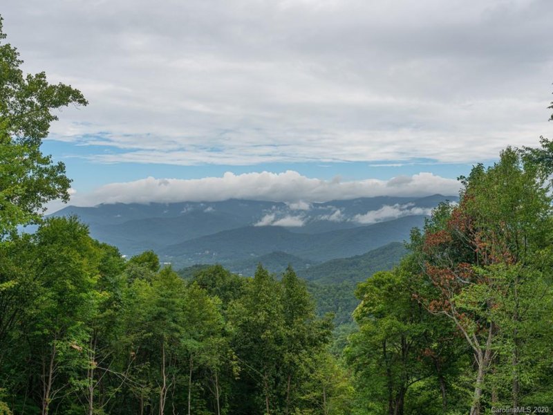 Property image 2 at 2 Arbor Road, Swannanoa, NC 28778