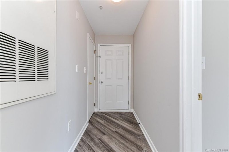 Property image 3 at 9849 Campus Walk Lane, Charlotte, NC 28262