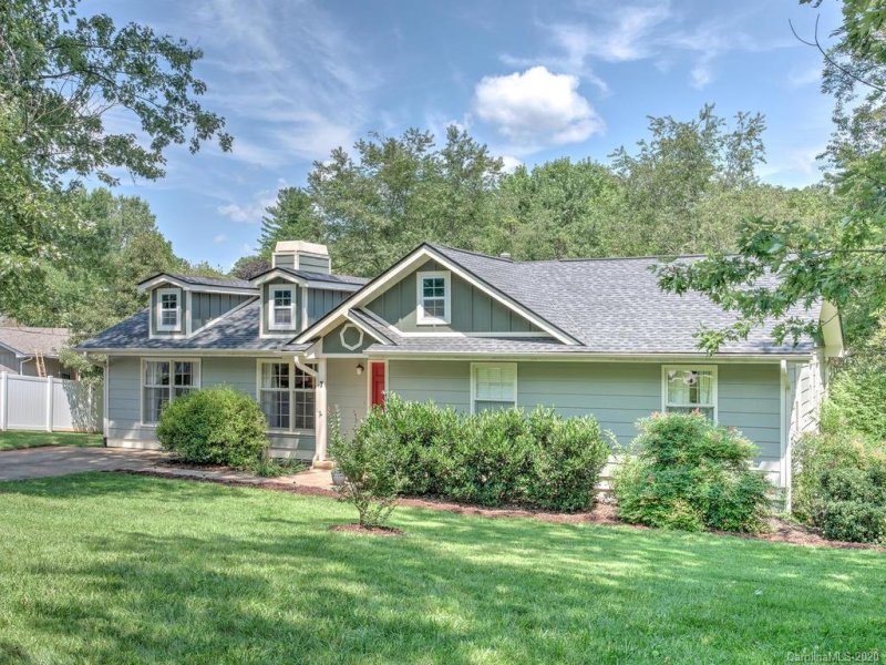 Property image 2 at 7 Fieldstone Court, Arden, NC 28704