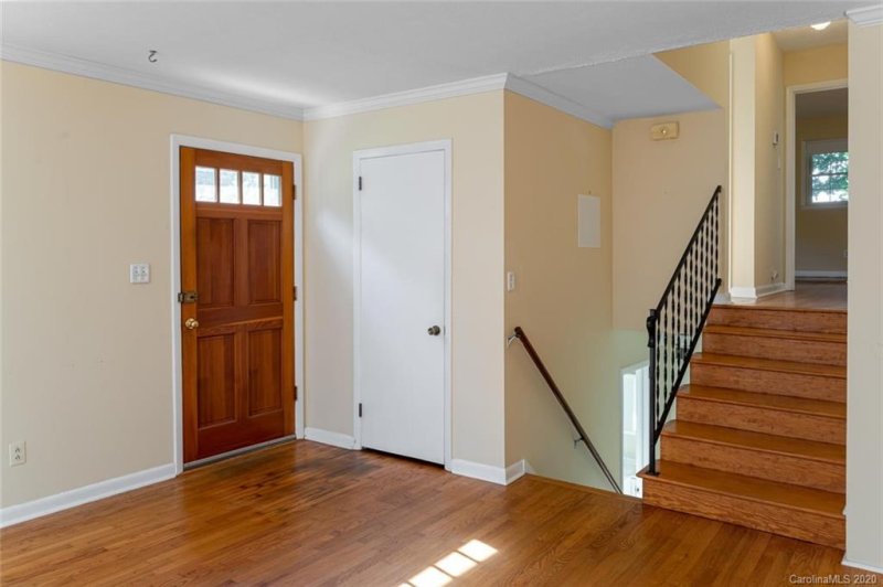 Property image 3 at 57 Beechwood Road, Asheville, NC 28805