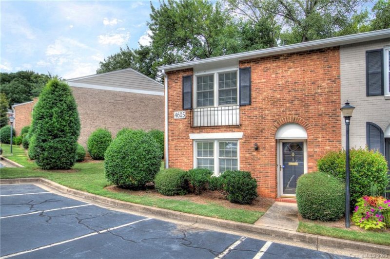 Property image 2 at 4605 Hedgemore Drive, Charlotte, NC 28209