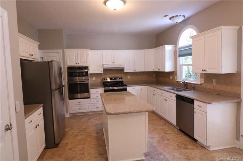 Property image 2 at 6328 Red Maple Drive, Charlotte, NC 28277