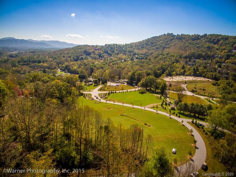 Property image 2 at 19 Giffords Lane, Asheville, NC 28803