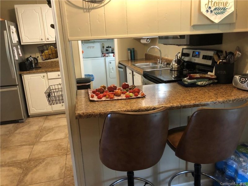 Property image 5 at 101 Cumberland Drive, Hendersonville, NC 28792