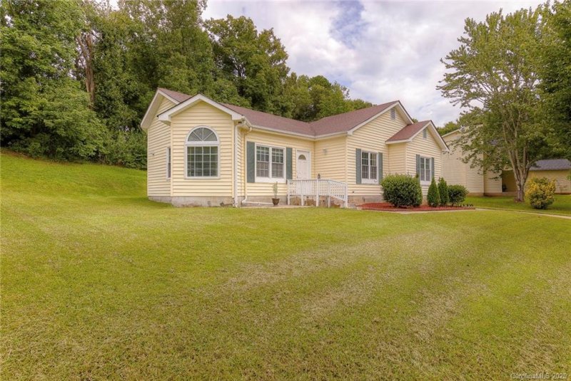 Property image 2 at 8435 Quarry Road, Charlotte, NC 28212