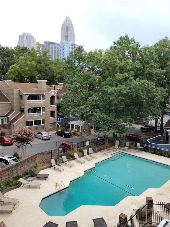 Property image 2 at 425 W 8th Street, Charlotte, NC 28202